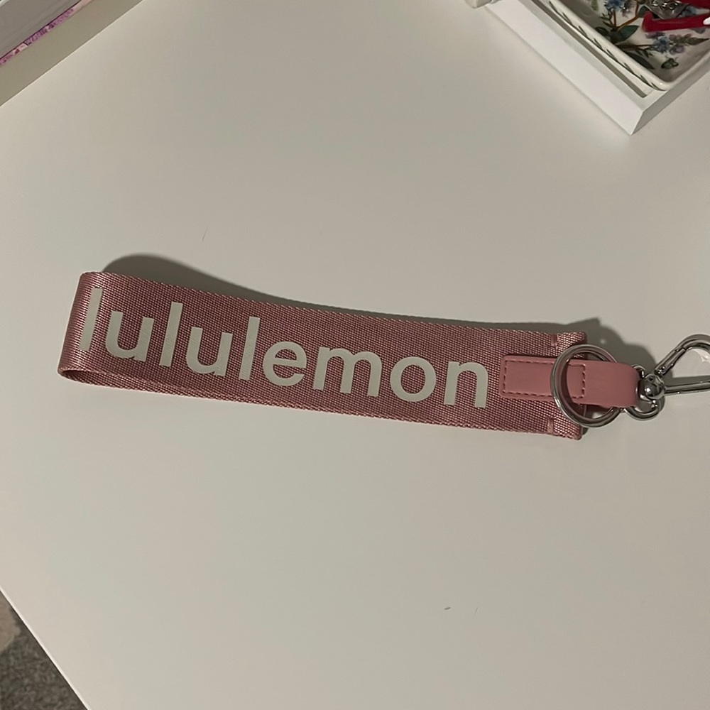 Lululemon Never Lost Keychain